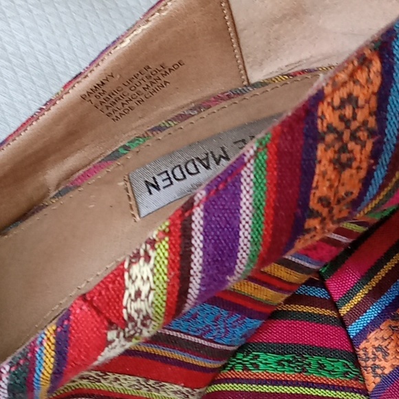 Steve Madden "Pammy" Rainbow 🌈 Wedges- 7.5 Good ,used condition - Picture 3 of 6